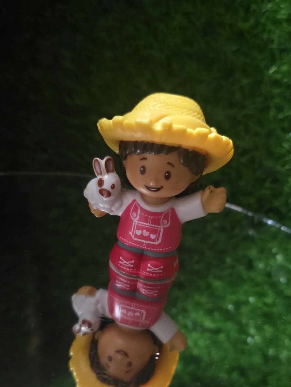 Fisher PRICE LITTLE PEOPLE FARMER MIA